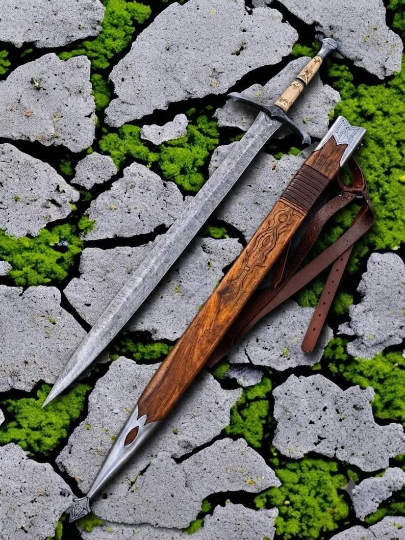 Hand Forged Damascus Longsword thumbnail 2