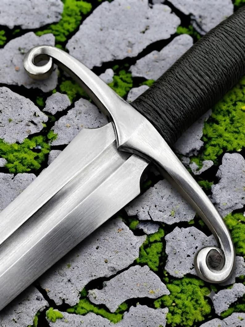 Hand Forged Elven Fantasy Sword thumbnail 2