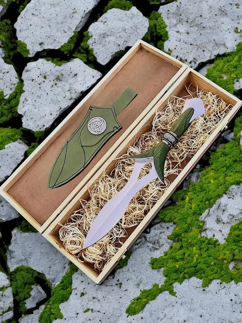 Hand Forged Celtic Elven Dagger with Sheath thumbnail 5