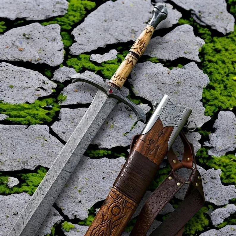 Hand Forged Damascus Longsword