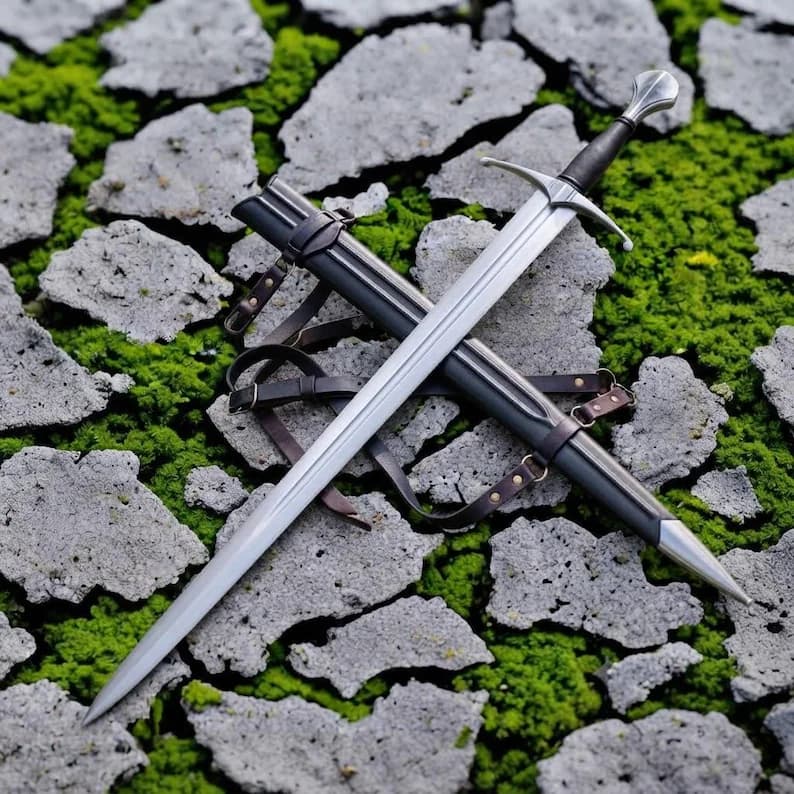 Hand Forged 6150 Carbon Steel Arming Sword