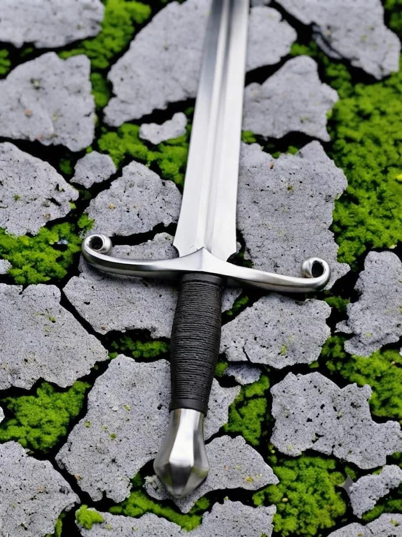 Hand Forged Elven Fantasy Sword thumbnail 5